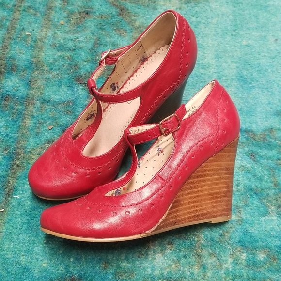 Modcloth shoes - Picture 6 of 12